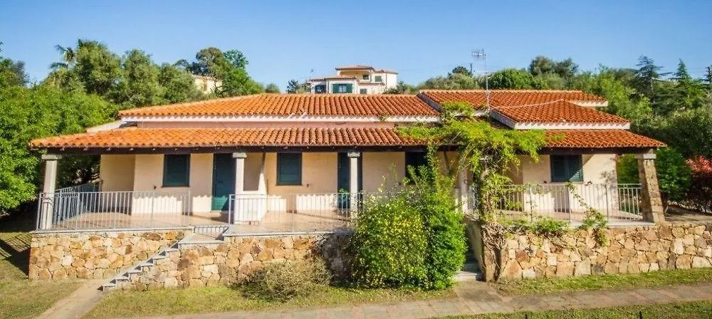 Iris Houses San Teodoro  0*, San Teodoro (Sardinia) Italia