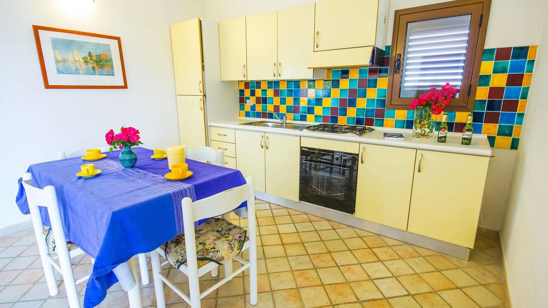 Iris Houses San Teodoro